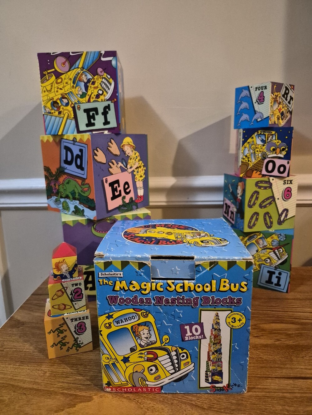 Vintage Scholastic's The Magic School Bus Wooden Nesting Blocks set